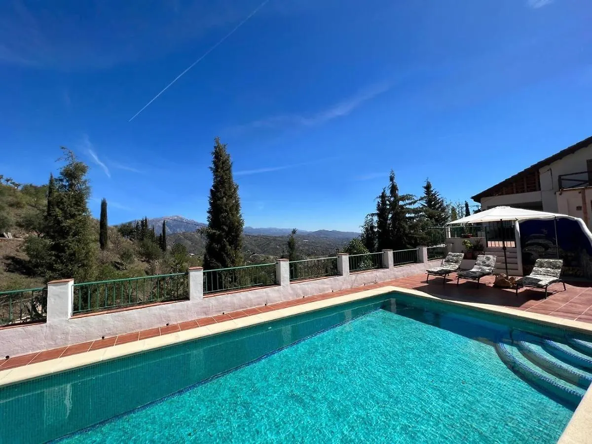 Casa Ganga, Holiday Home With Pool For The Whole Family Malaga